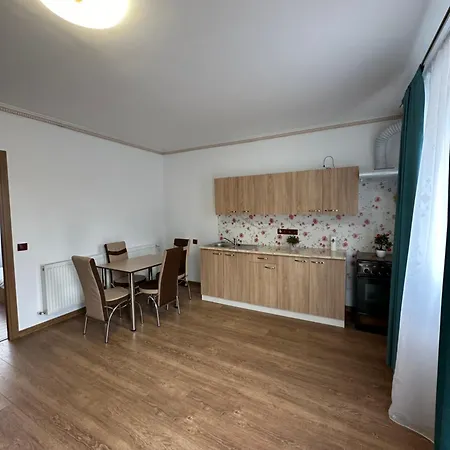 Apartament Pruneanu Cîmpia Turzii Esterno foto