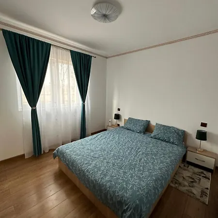 Apartament Pruneanu Cîmpia Turzii Esterno foto
